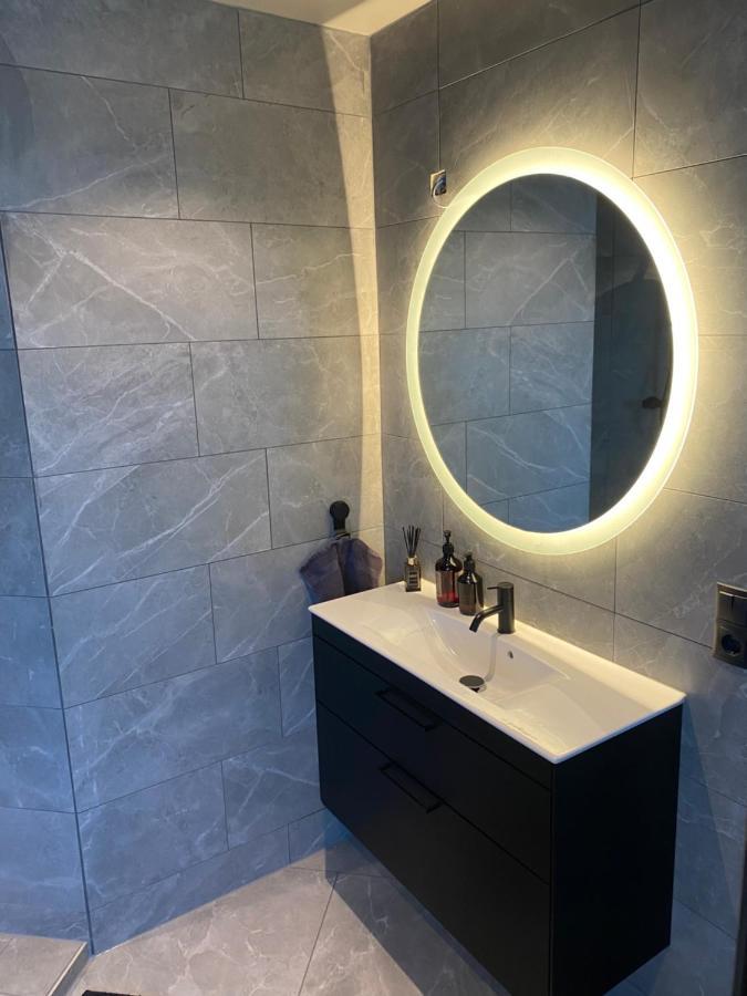 North - City Center Apartments Акурейри Екстериор снимка